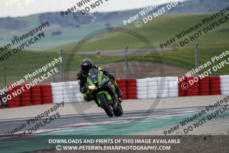 cadwell no limits trackday;cadwell park;cadwell park photographs;cadwell trackday photographs;enduro digital images;event digital images;eventdigitalimages;navarra;no limits trackdays;peter wileman photography;racing digital images;trackday digital images;trackday photos